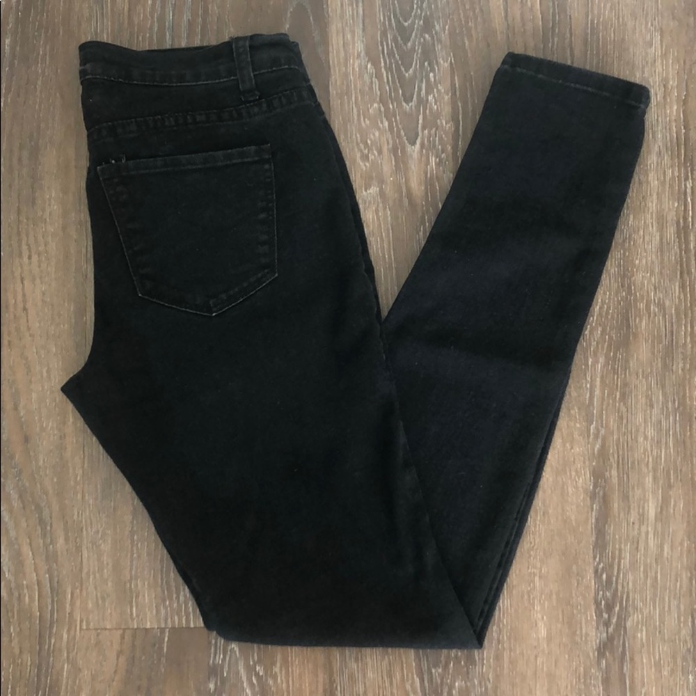 Skinny jeans